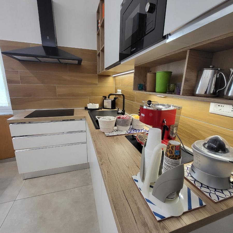 B&B Salerno Urban Suite 57 Екстериор снимка